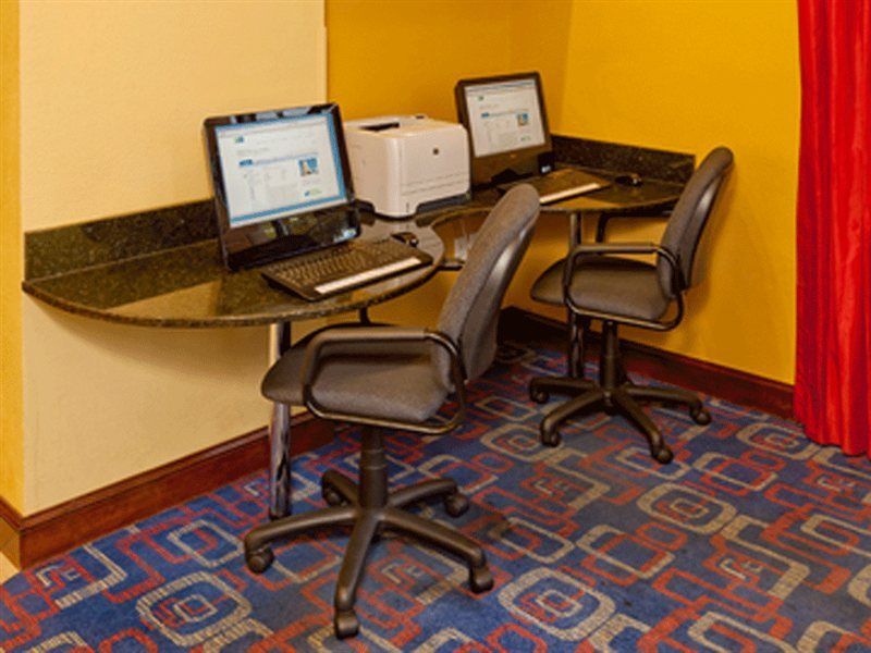 Holiday Inn Express & Suites - Nearest Universal Orlando By Ihg Extérieur photo
